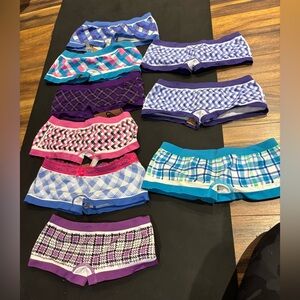 NWT bundle vintage Ardene boxers. Size m/l. Made small